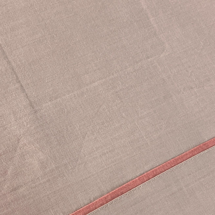 Juego de Sábanas Liso Paduana COLORS Nude 144 Hilos, 50% Algodón 50% Poliéster